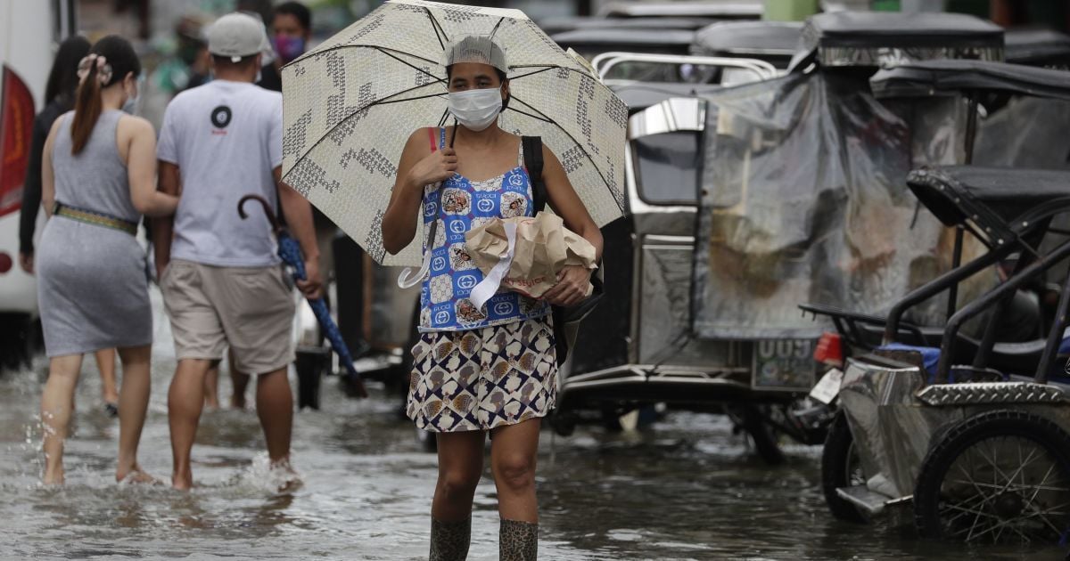 Філіппіни потерпають від потужного тайфуну: є загиблі та зниклі безвісти