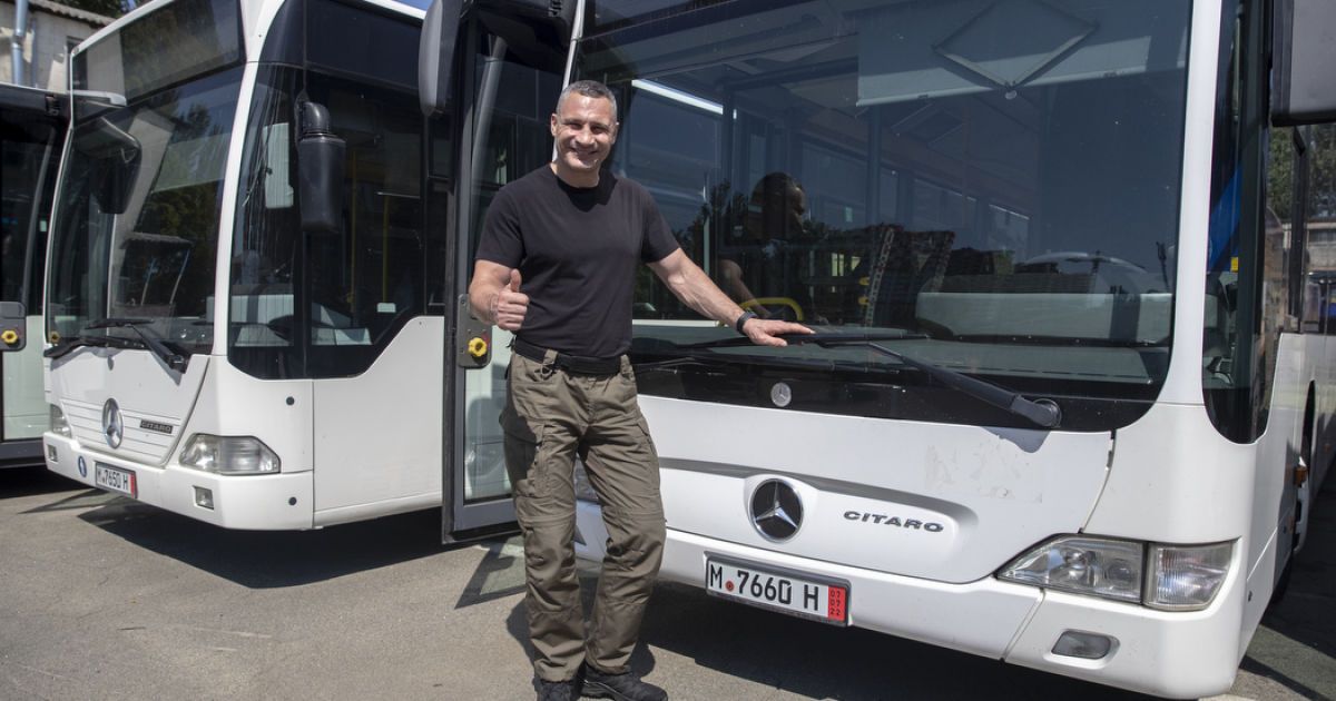Немецкие партнеры передали Киеву автобусы MAN, Mercedes и SETRA - Виталий Кличко