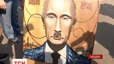 С драками и изображением Путина под Киевом был сорван крестный ход с востока