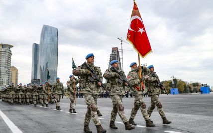 Армии Азербайджана и Турции пообещали действовать сообща в случае опасности для стран
