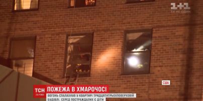 У Нью-Йорку десятки людей постраждали під час у пожежі у хмарочосі