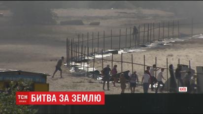 В Киеве на Осокорках митинг против застройки перерос в силовой конфликт