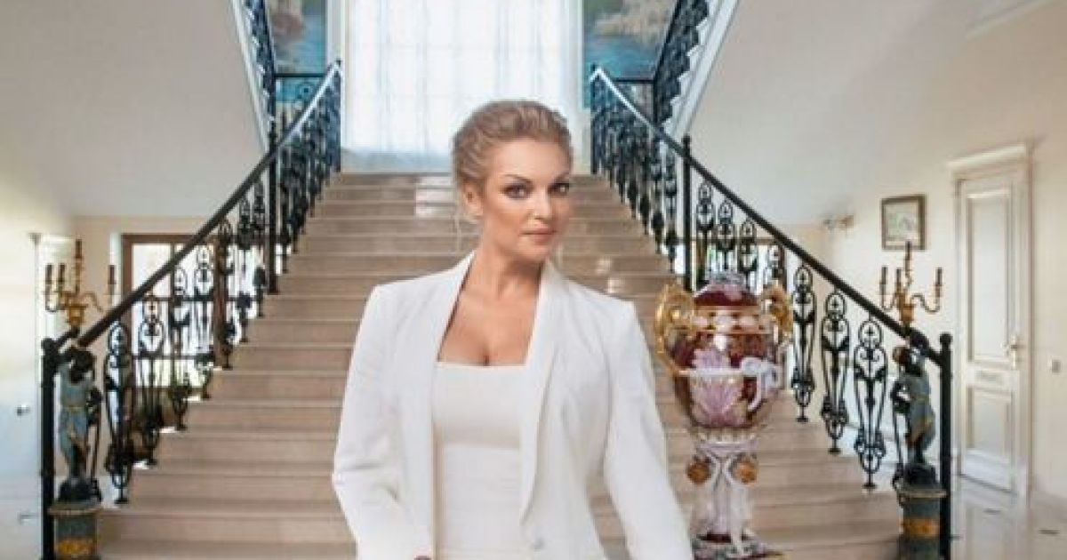 Волочкова показала свой дом во всей красе / © ok-magazine.ru