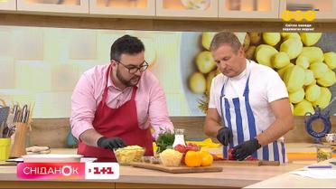 Новый мужской дуэт на кухне: Горбунов и Сеничкин готовят картофельный гратен с овощами