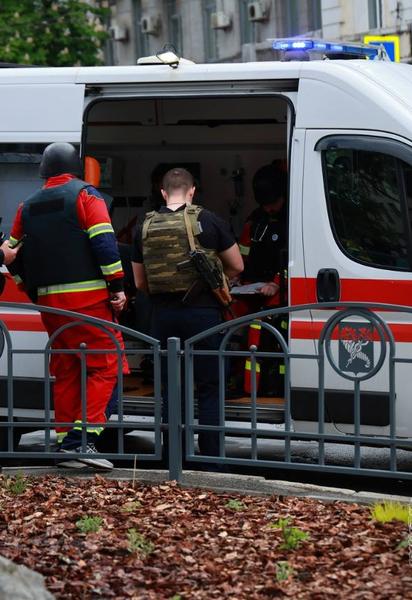 У Харкові медики надають допомогу постраждалим після російської атаки