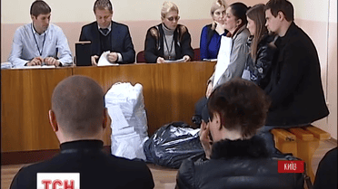 Київська міська виборча комісія зупинила неофіційний підрахунок