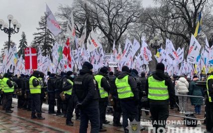 У Києві правоохоронці посилили заходи безпеки в урядовому кварталі: що відбувається