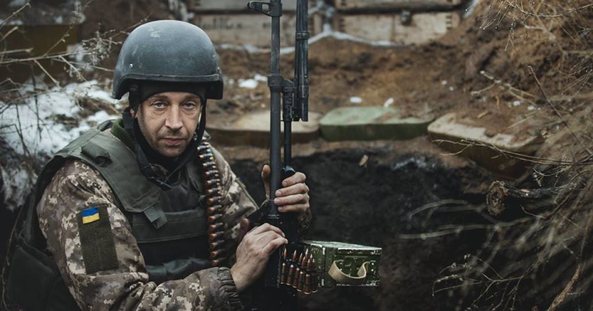 Відомий фотограф показав обличчя "нових кіборгів" на передовій