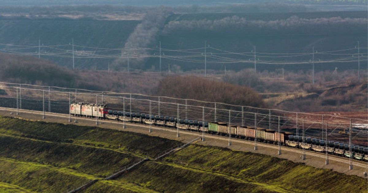 У Росії внаслідок зіткнення потягів загинули двоє людей, є постраждалі - Vimarsana News