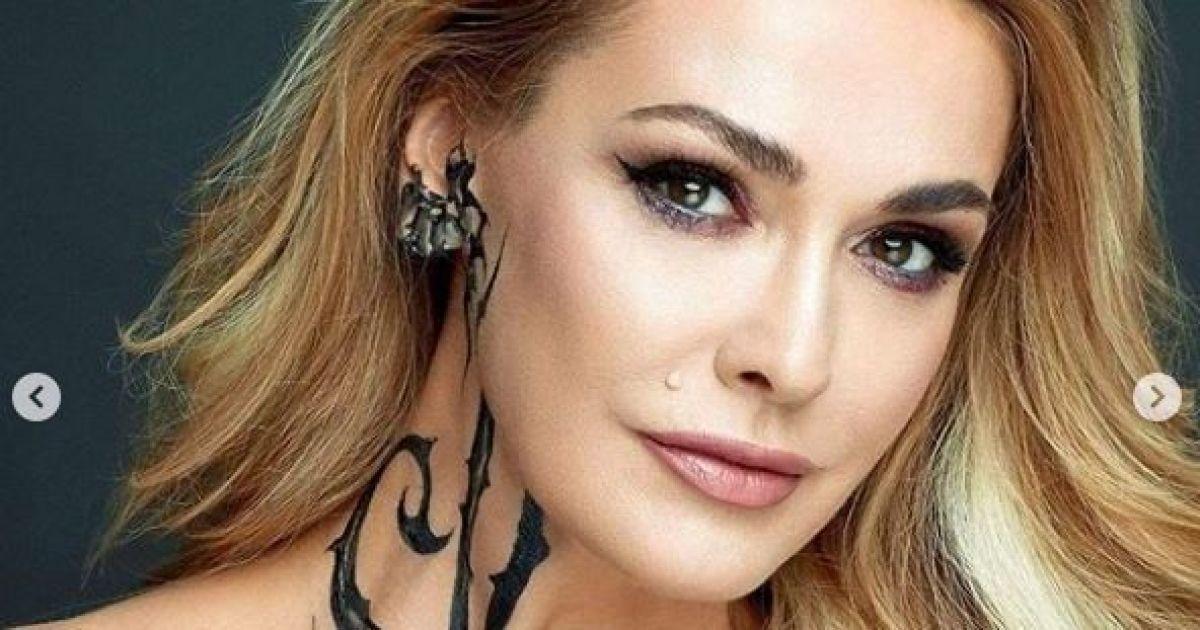Дерзкая Ольга Сумская с "татуировкой" на шее снялась в фотосессии