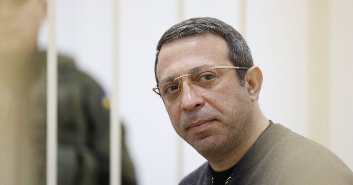 Корбану суд продлил срок содержания под стражей до апреля