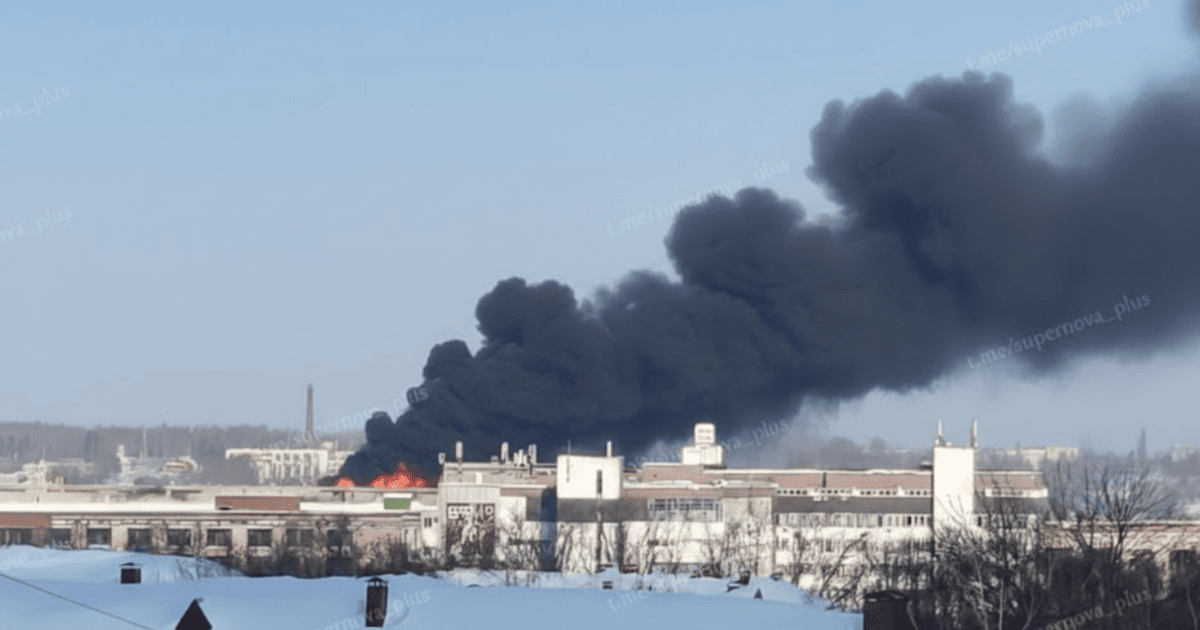 Пожар в промзоне в Саранске