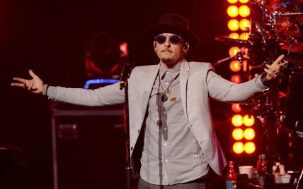 В Киеве создали мурал с покойным вокалистом Linkin Park Честером Беннингтоном