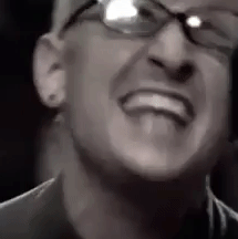 Стало известно, что нашла полиция  в доме покончившего с собой фронтмена Linkin Park