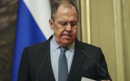 Лавров заявил, что "железный занавес" между Россией и ЕС опускается