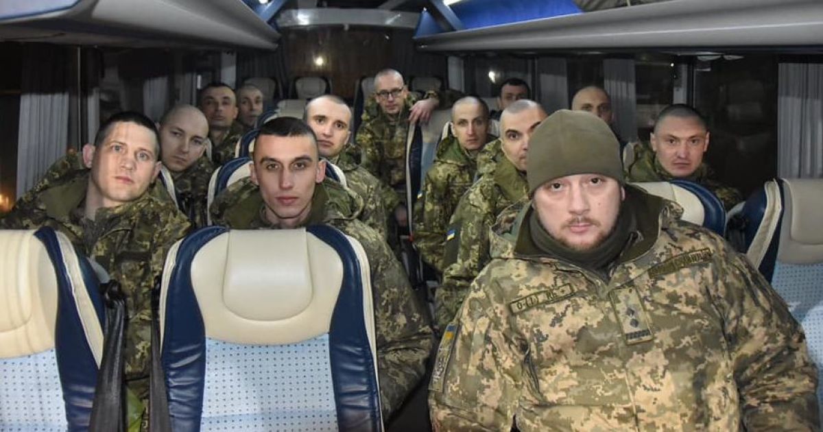 Звільненим з полону терористів на Донбасі виплатять по 100 тисяч гривень