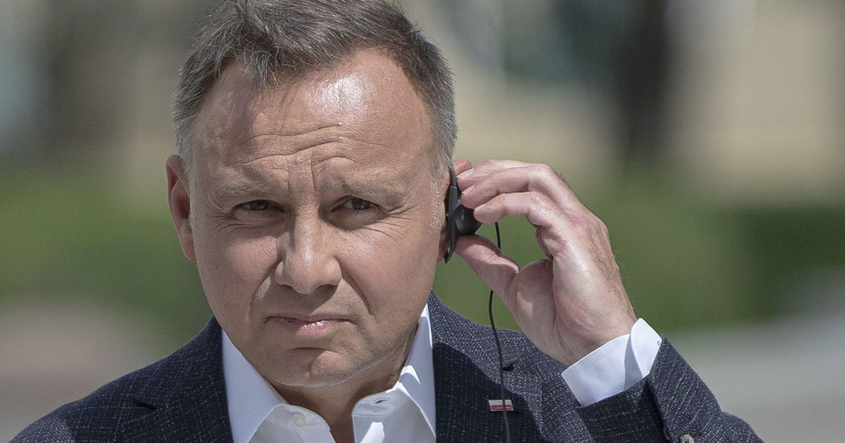 Ситуация с падением ракеты на территории Польши может повториться — Дуда