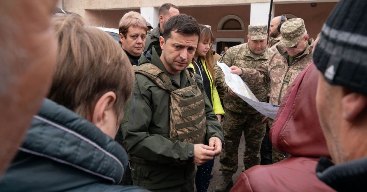 Зеленский объяснил увольнение главы Луганской ОГА его медлительностью