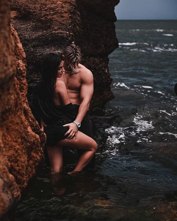  / © instagram.com/annatrincher_official