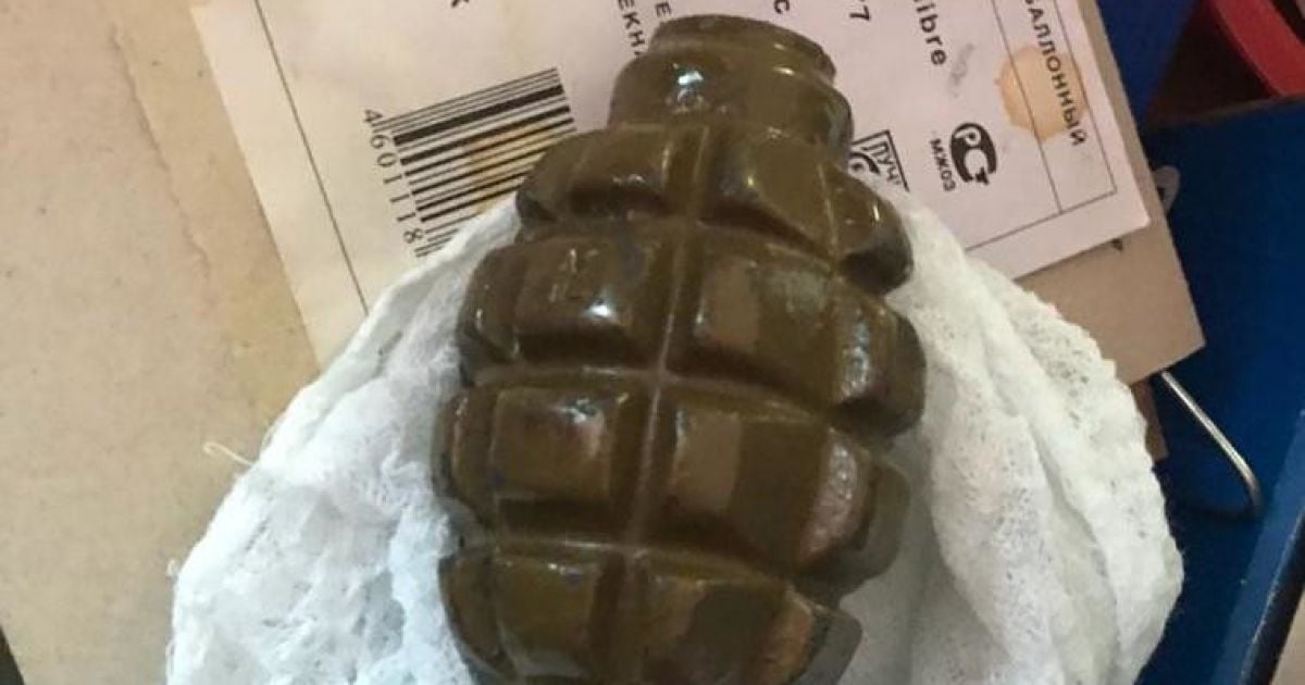 Одессит при обыске квартиры выбросил из окна 13-го этажа взрывчатку