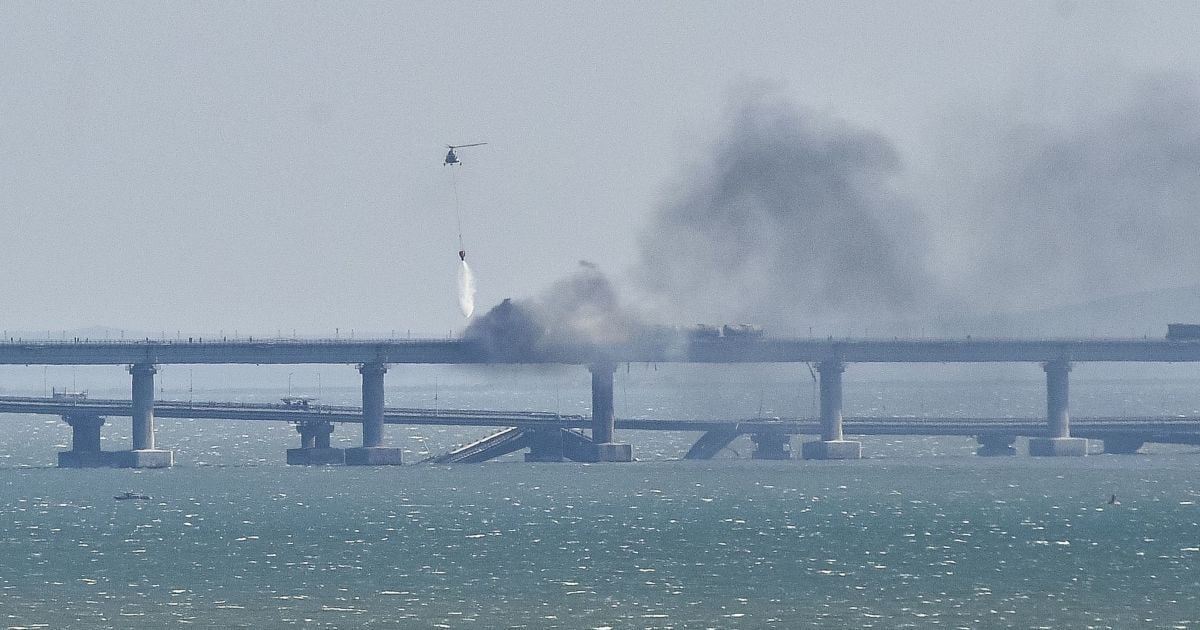 СБУ поэтически прокомментировала взрывы на Крымском мосту