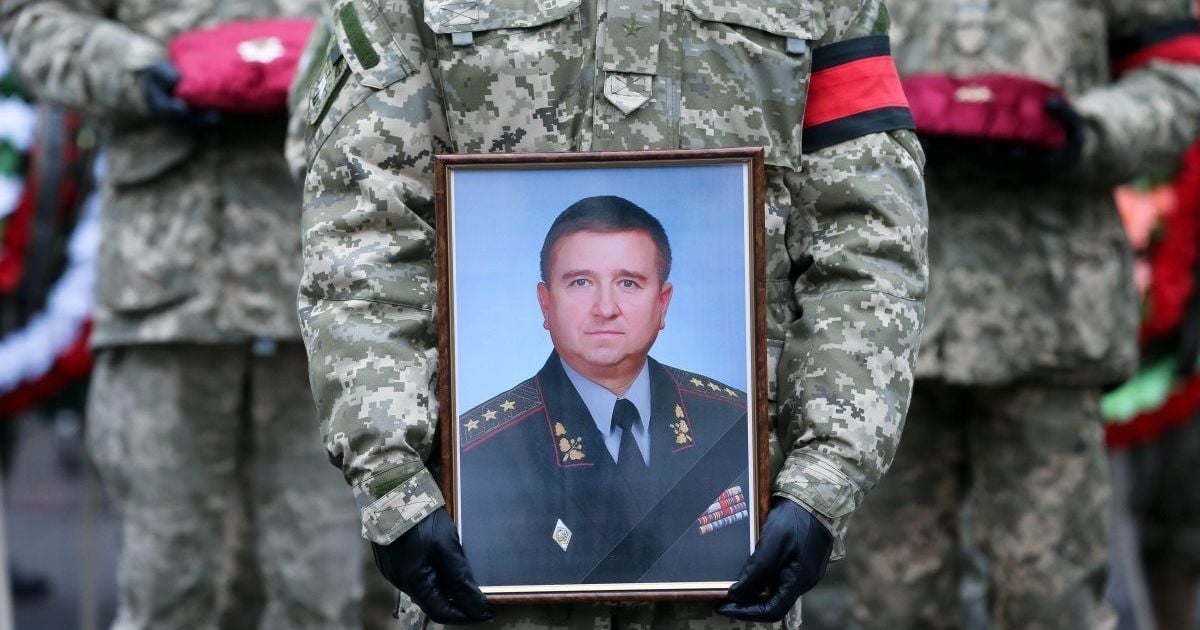 В Киеве простились с генералом Воробьевым, который отказался вывести армию против Майдана
