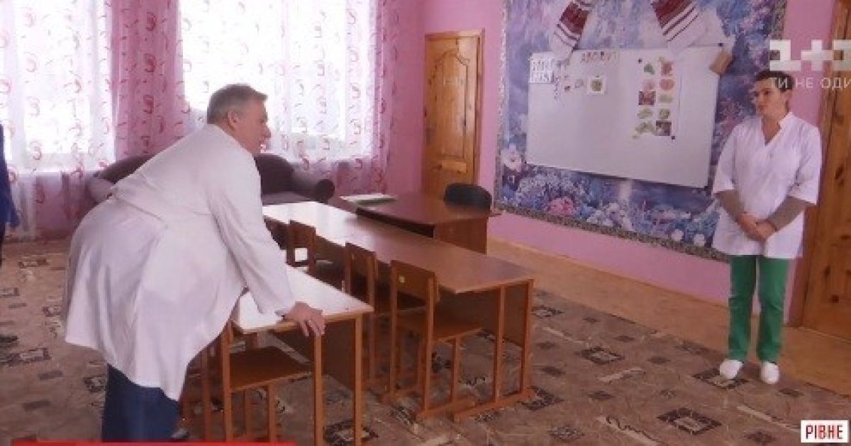 На Рівненщині в інтернаті діти навчаються у холоднечі, а директор має окрему батарею