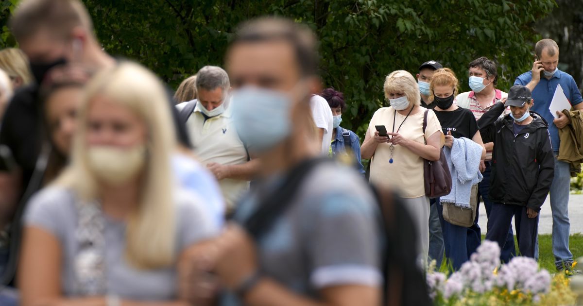 Когда в Украине ждать вспышки "Дельта"-штамма коронавируса: в ВОЗ рассказали