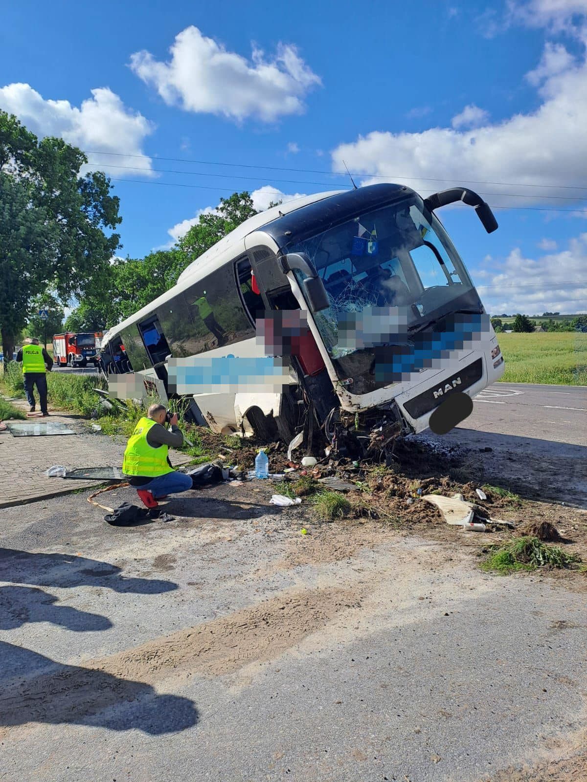 У Польщі сталася аварія з українським автобусом. Фото: Policja Lubelska. / © 