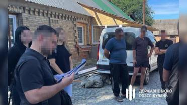 Строили военкомам дом и магазин! На Житомирщине разоблачили горе-командира  