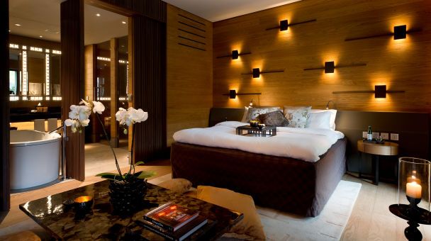  / © www.forbestravelguide.com