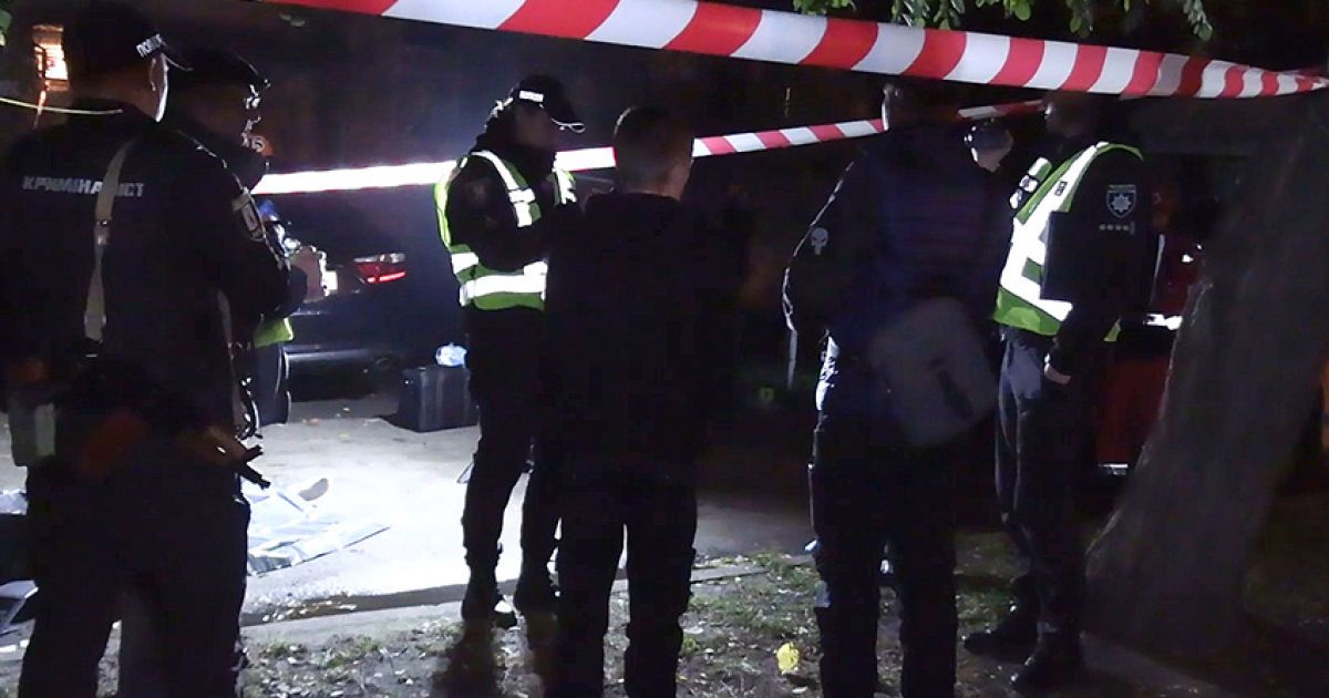 В Киеве офицеры полиции задержали мужчину за убийство несовершеннолетнего