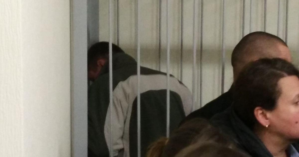 Суд взяв під варту громадянина України, який воював на боці "ЛНР" та катував військових