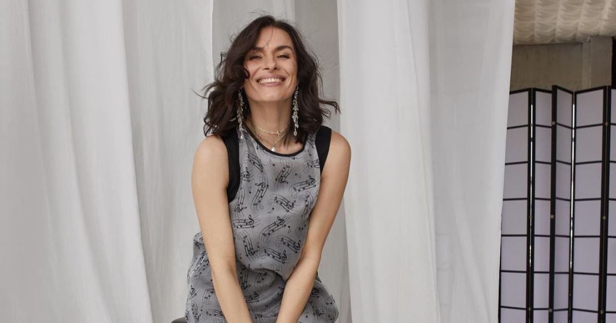 Надія Мейхер у боді та на пуантах похвалилася балетною стійкою