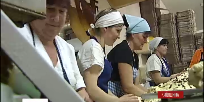 На Пасху воинам передают крашенки, куличи и мясо