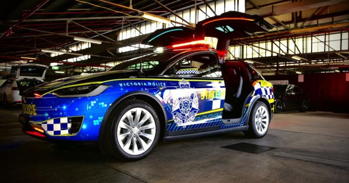 В Австралії поліція пересідає на кросовери Tesla