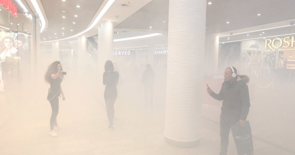 Акція протесту в Ocean Plaza_13 / © УНІАН