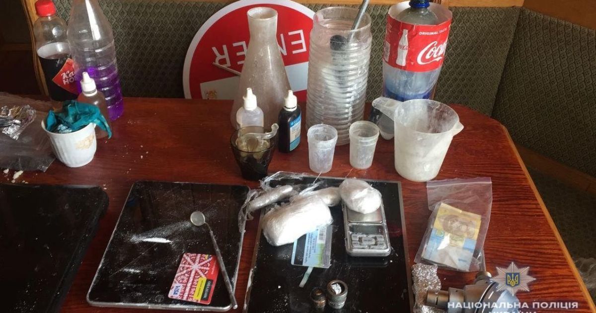Под Киевом разоблачили нарколабораторию, где делали амфетамин