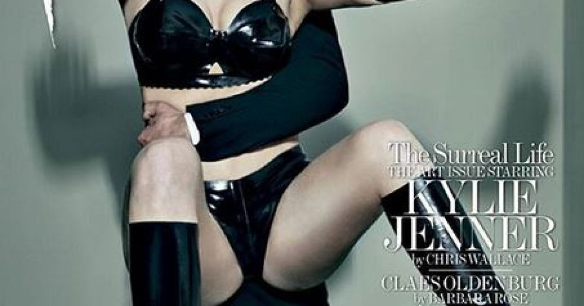 Кайли Дженнер в фотосессии для Interview