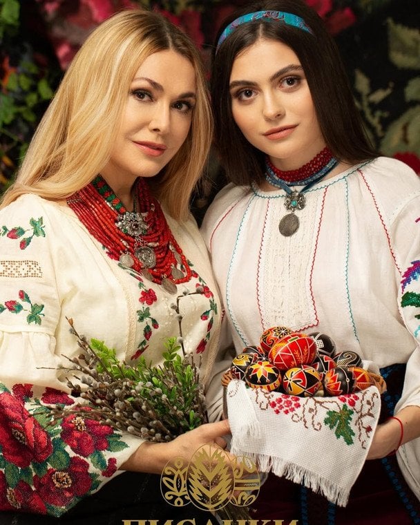 Ольга Сумская с дочерью Анной / © instagram.com/olgasumska