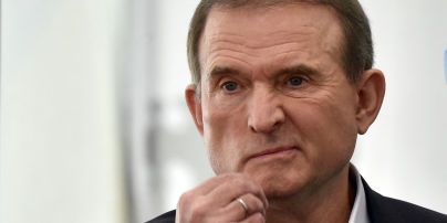 "Їб*ть, ти криса!" Медведчука доставили до Росії в одних трусах! | Арестович