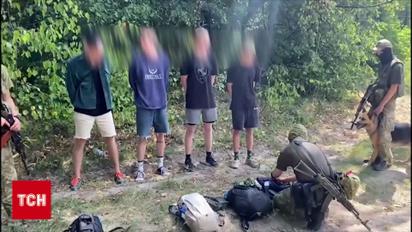 Желающих сбежать за границу становится больше! Готовы платить десятки тысяч долларов