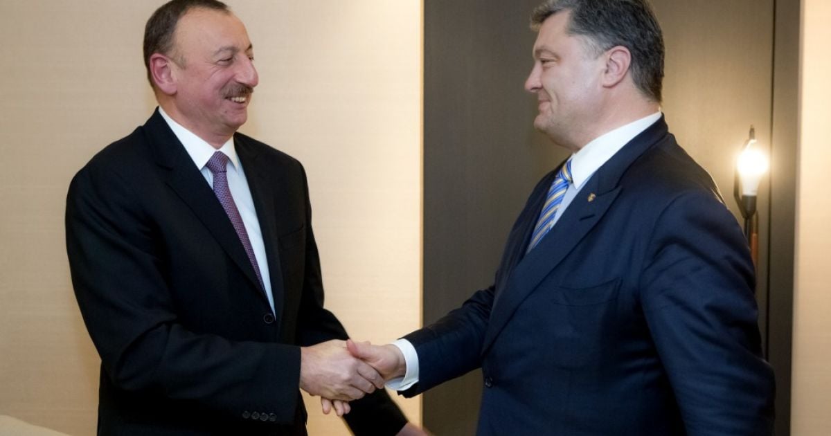 В Давосе Порошенко встретился с Алиевым
