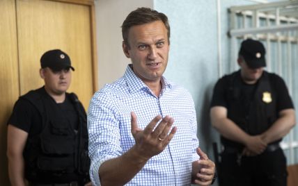 "Мы медицинских изданий не читаем": в Кремле прокомментировали статью врачей "Шарите" об отравлении Навального