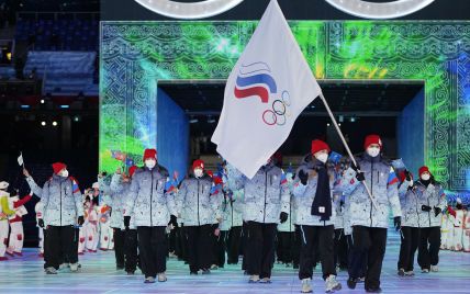 Російські медалісти Олімпіади-2022 залишилися без призових автомобілів через санкції проти країни-агресорки