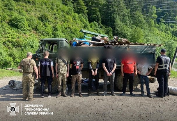 Затримані ділки та ухилянти / © ДПСУ