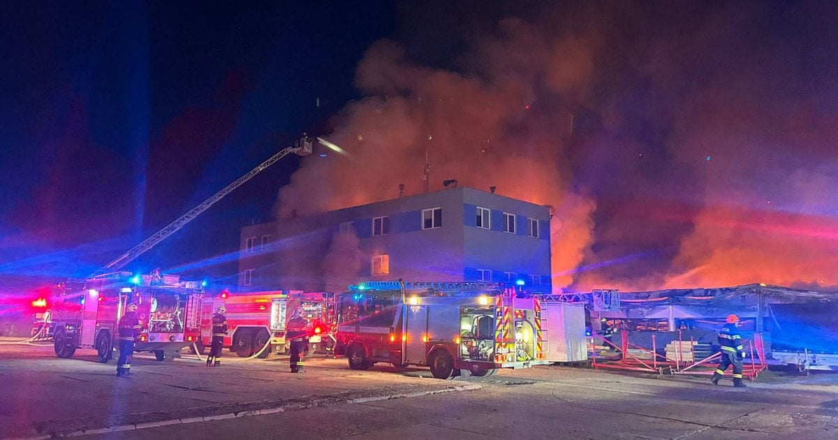 Пожежа на чеському оборонному заводі