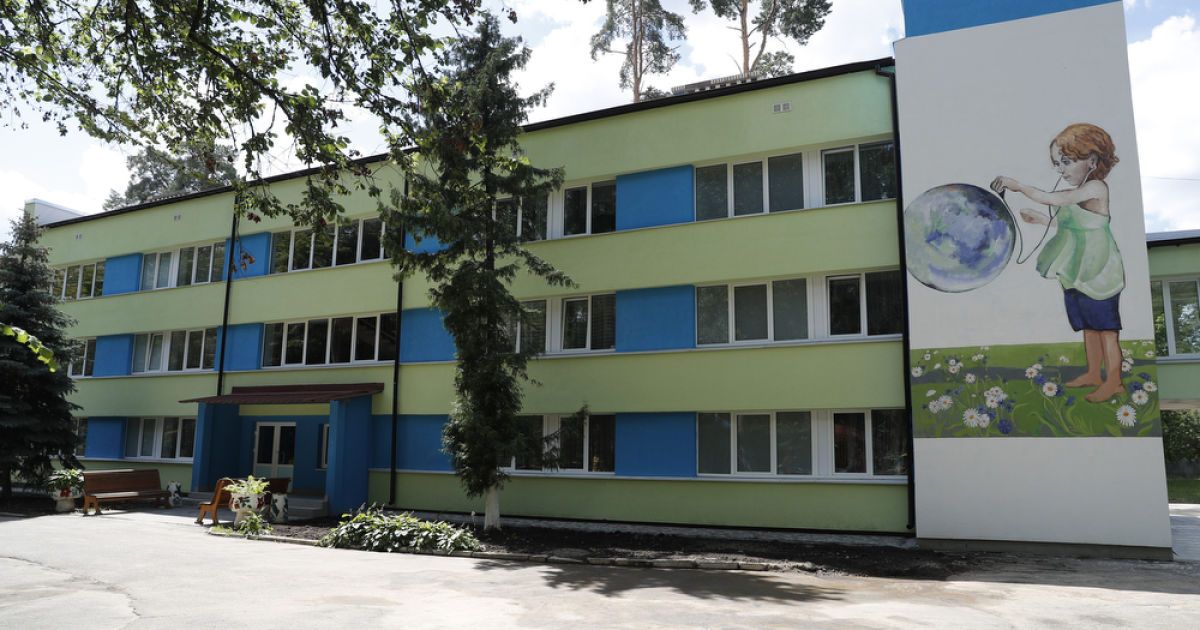 С сегодняшнего дня в Киеве заработают детские санатории