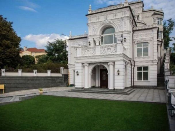 Найдорожчий будинок у Києві серед виставлених на продаж / Фото: theone.com.ua