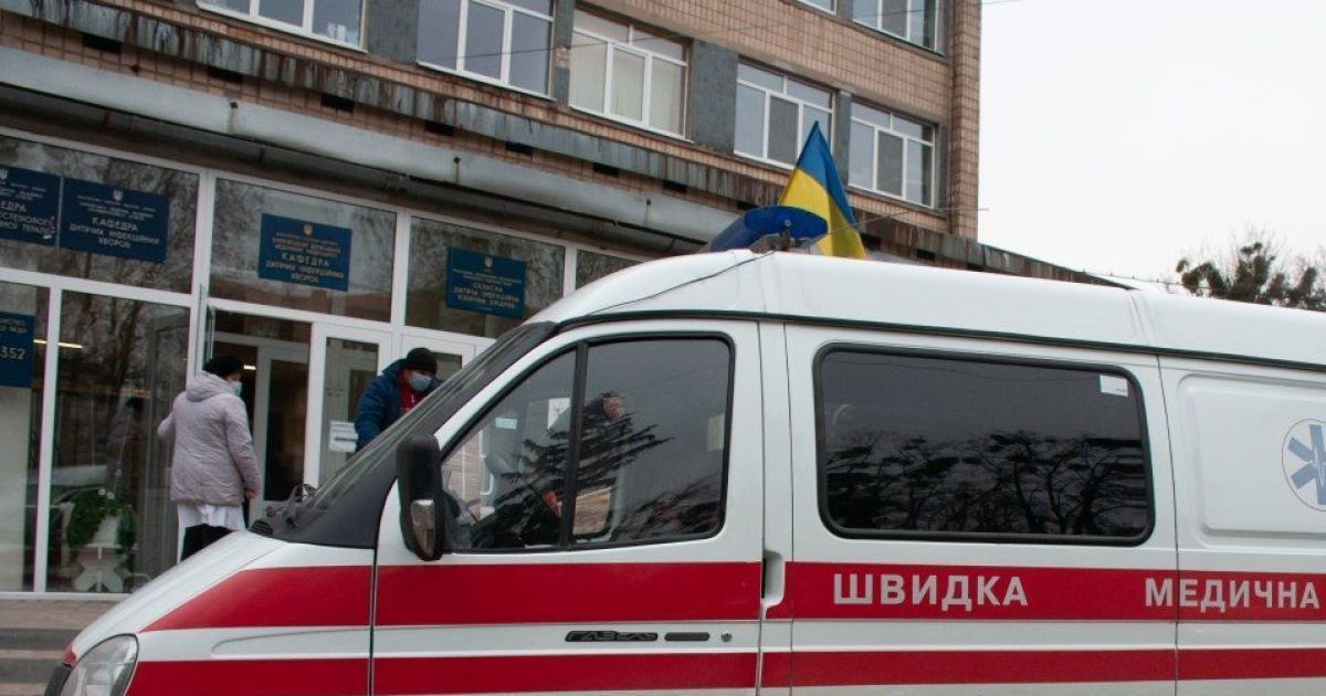 В днепре водитель успел перед смертью остановить маршрутку